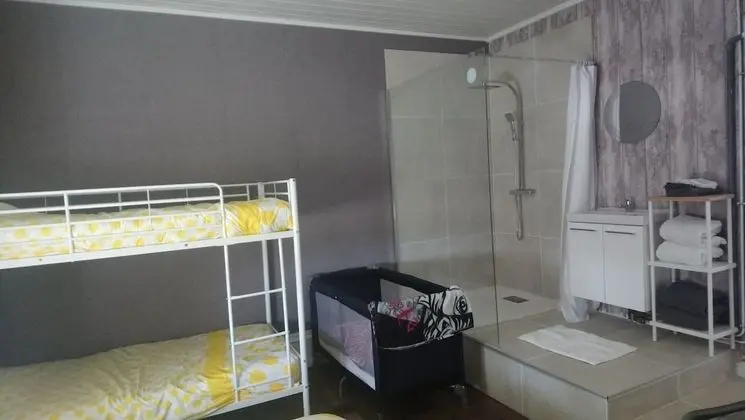 Dört Kişilik Oda, Birden Çok Yatak, Sigara İçilmez