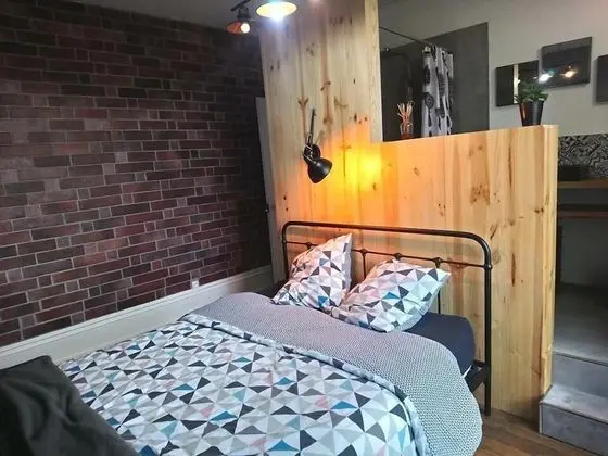 Tek Büyük Yataklı Oda, 1 Büyük (Queen) Boy Yatak, Sigara İçilmez