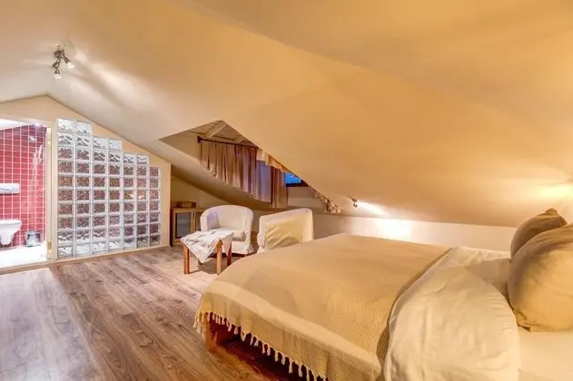 Penthouse, Deniz Manzaralı