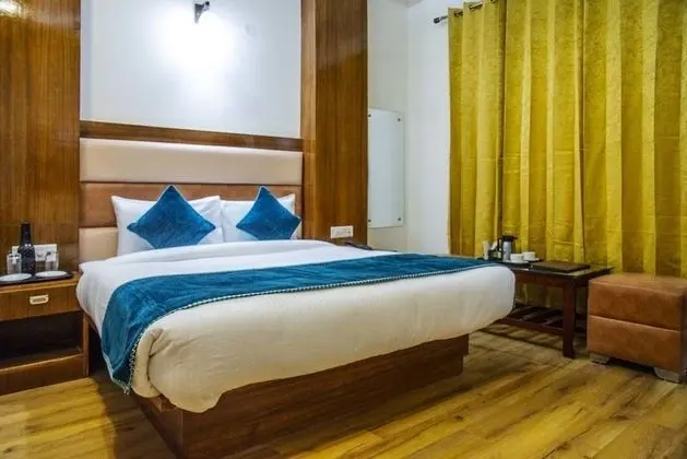 Deluxe Tek Büyük Yataklı Oda, Vadi Manzaralı