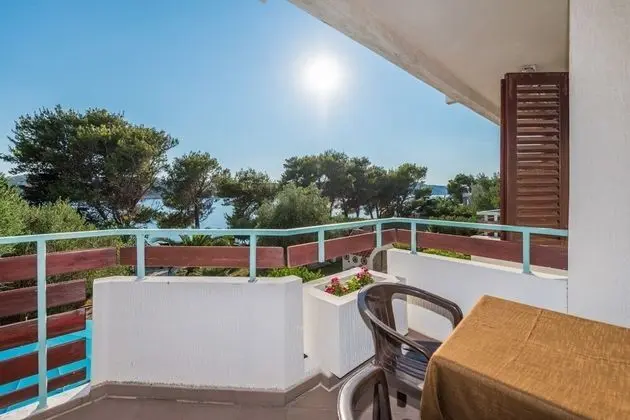 Apart Daire (Jadra - 28 m from beach - A2(5))