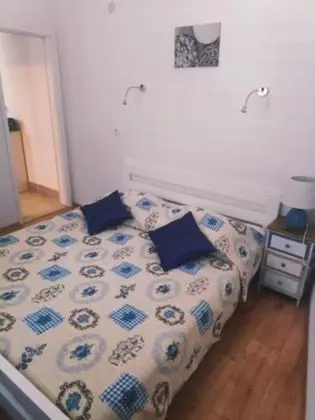 Apart Daire (Jadranka - free parking and grill - A)