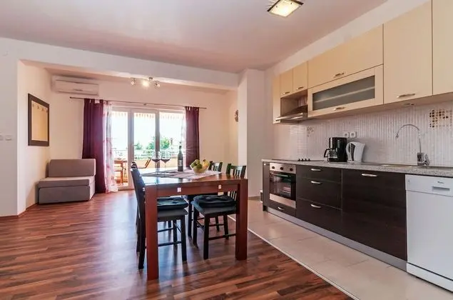 Apart Daire, 2 Yatak Odası (Mendula)
