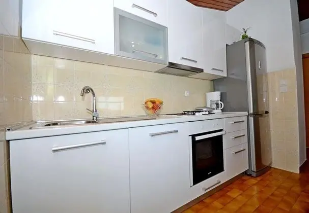 Apart Daire (Jadro - 250 m from beach - A1(4+1))