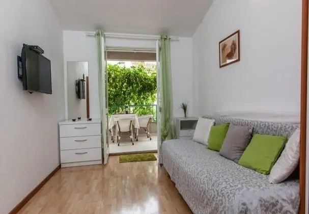 Apart Daire (Jadro - 250 m from beach - A2Gornji(2)