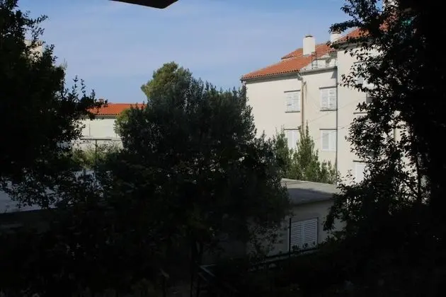 Apart Daire (Jadro - 250 m from beach - A4Prizemlj)