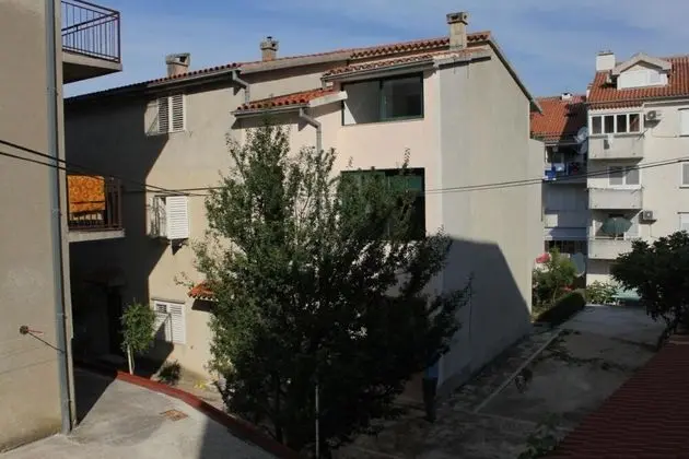 Apart Daire (Jadro - 250 m from beach - A4Prizemlj)