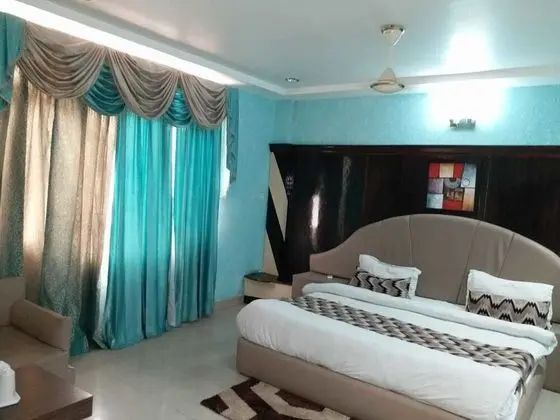 Superior Tek Büyük Yataklı Oda