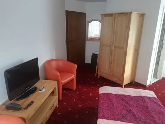 Standard Tek Büyük veya İki Ayrı Yataklı Oda, Sigara İçilmez