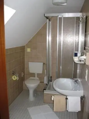 Standard Tek Büyük veya İki Ayrı Yataklı Oda, Sigara İçilmez