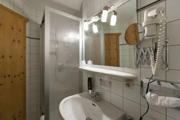 Economy Tek Büyük Yataklı Oda, Dağ Manzaralı