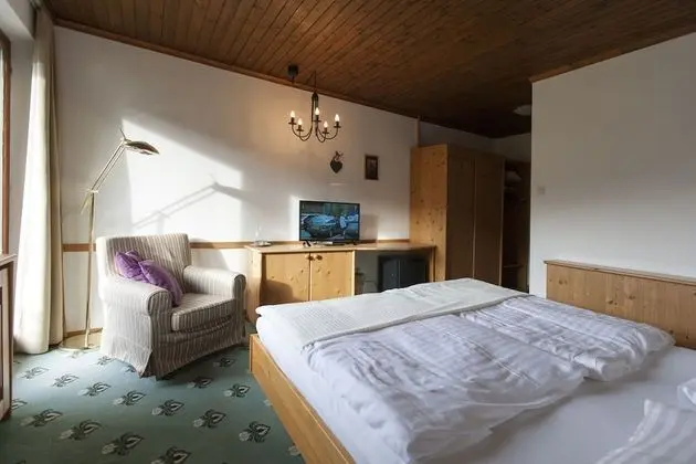 Standard Tek Büyük Yataklı Oda, Dağ Manzaralı