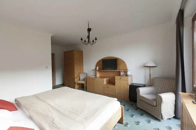 Standard Tek Büyük Yataklı Oda, Dağ Manzaralı