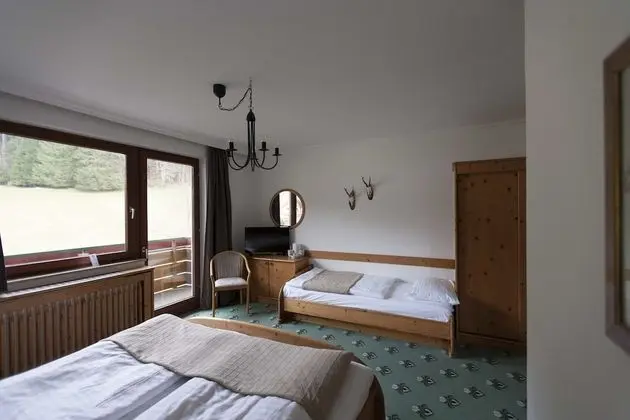 Standard Üç Kişilik Oda, Dağ Manzaralı