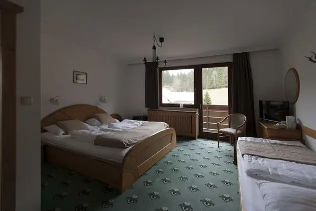 Standard Üç Kişilik Oda, Dağ Manzaralı