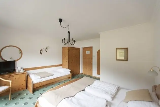 Standard Üç Kişilik Oda, Dağ Manzaralı