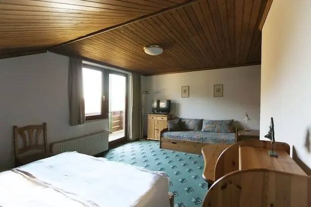 Standard Üç Kişilik Oda, Dağ Manzaralı