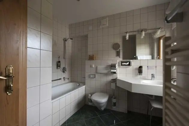 Standard Üç Kişilik Oda, Dağ Manzaralı