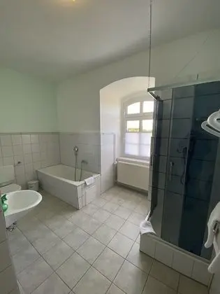 Deluxe Tek Büyük veya İki Ayrı Yataklı Oda