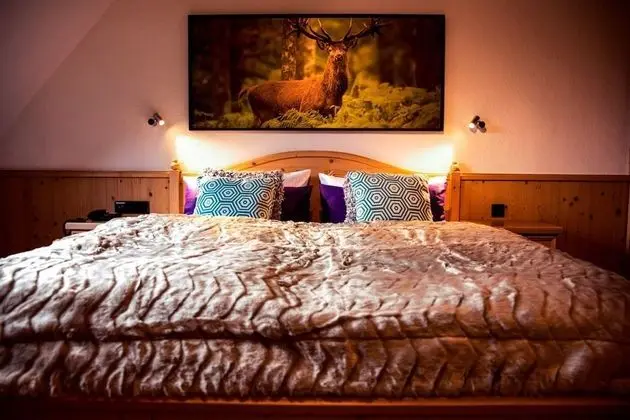 Classic Tek Büyük Yataklı Oda