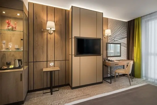 Standard Tek Büyük Yataklı Oda