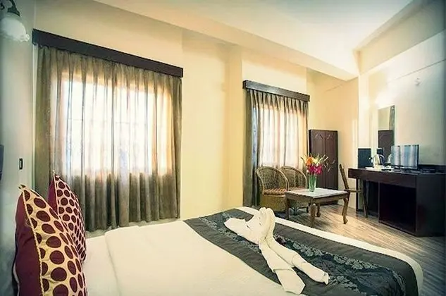 Deluxe Tek Büyük Yataklı Oda, Sigara İçilmez
