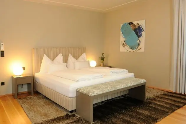 Deluxe Tek Büyük Yataklı Oda (Jaglhof Room Deluxe)