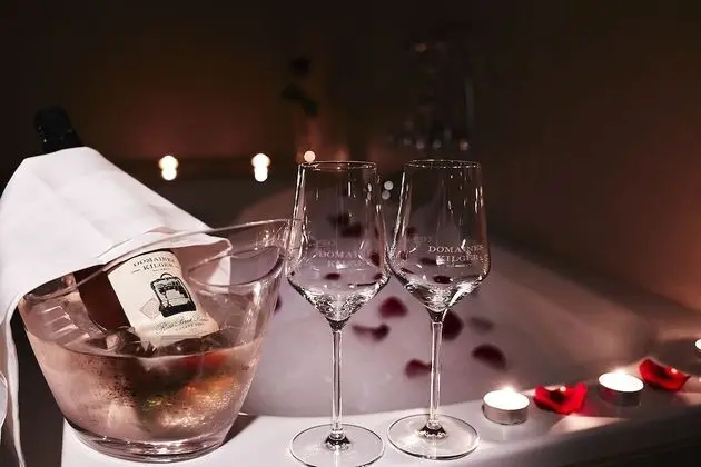 Deluxe Tek Büyük Yataklı Oda (Jaglhof Room Deluxe)