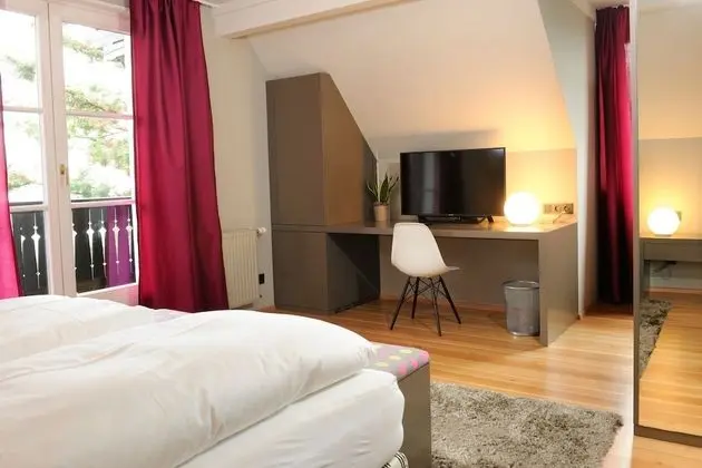 Tek Büyük Yataklı Oda (Jaglhofzimmer)