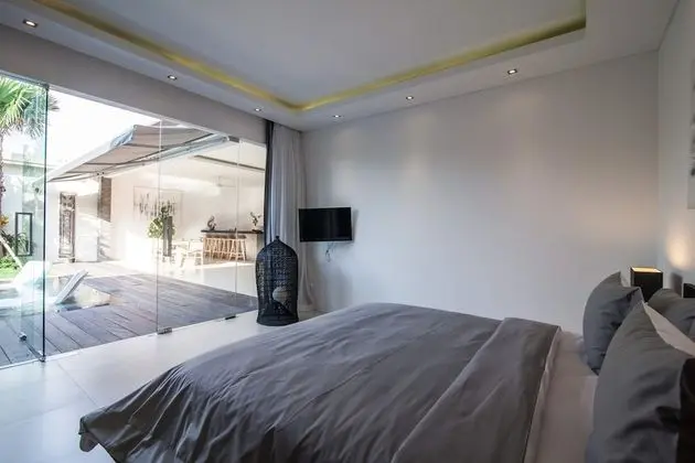 Basic Villa, Birden Çok Yatak
