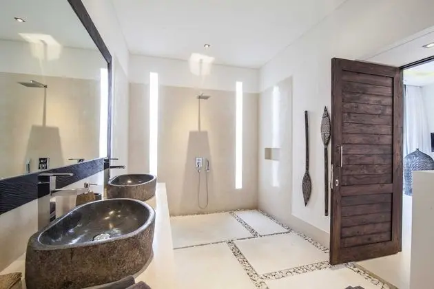 Basic Villa, Birden Çok Yatak