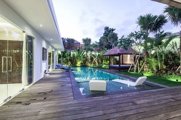 Basic Villa, Birden Çok Yatak