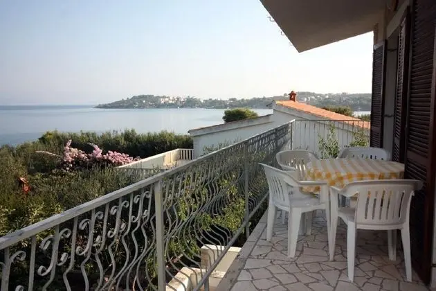 Apart Daire (Jagoda - next to the sea - C3(2+2))