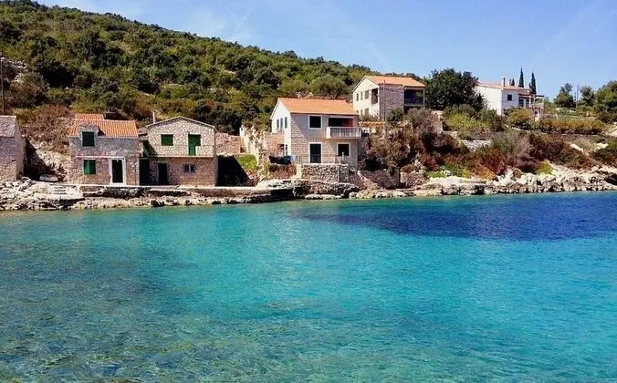 Stüdyo (Jagoda - next to the sea - SA1(2))