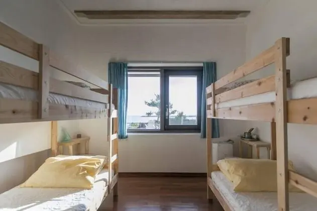 Basic Ortak Ranzalı Oda, Sadece kadınlar için, Plaj Manzaralı, Plaj Kenarı