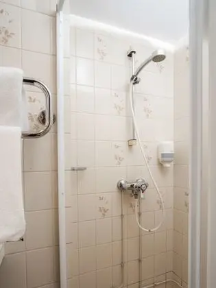 Economy İki Ayrı Yataklı Oda