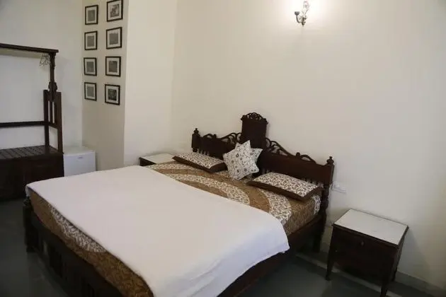 Deluxe Tek Büyük Yataklı Oda, Birden Çok Yatak, Tepe Manzaralı