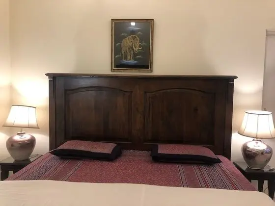 Deluxe Tek Büyük Yataklı Oda, Birden Çok Yatak, Tepe Manzaralı