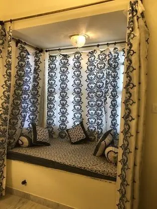 Deluxe Tek Büyük Yataklı Oda, Birden Çok Yatak, Tepe Manzaralı
