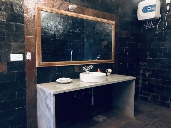Deluxe Tek Büyük Yataklı Oda, Birden Çok Yatak, Tepe Manzaralı