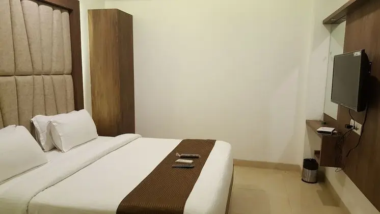 Tek Büyük Yataklı Oda, 1 En Büyük (King) Boy Yatak, Şehir Manzaralı
