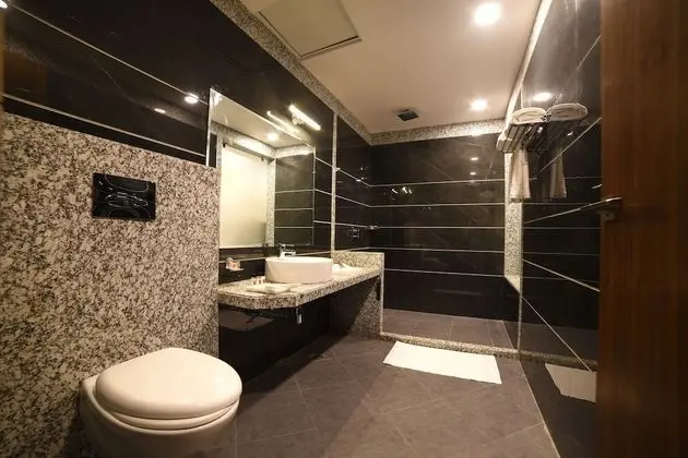 Deluxe Oda, Engellilere Uygun, Bahçe Manzaralı