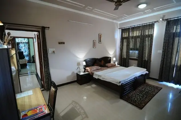 Deluxe Tek Büyük veya İki Ayrı Yataklı Oda, 2 Tek Kişilik Yatak, Küçük Mutfak