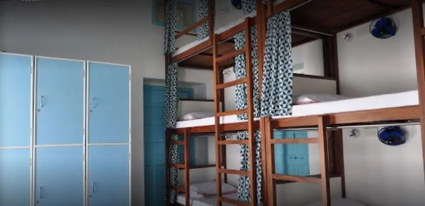 Ortak Ranzalı Oda, Sadece kadınlar için