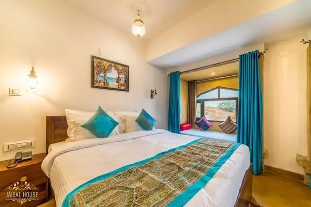 Luxury Tek Büyük Yataklı Oda