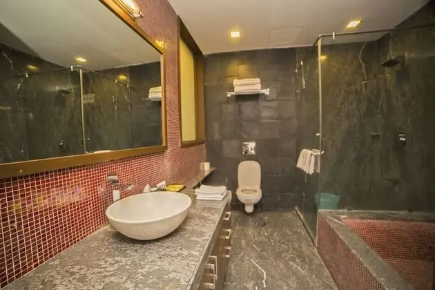 Superior Villa (Semi Private Pool)