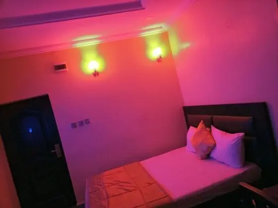 Deluxe Oda, 1 Tek Kişilik Yatak