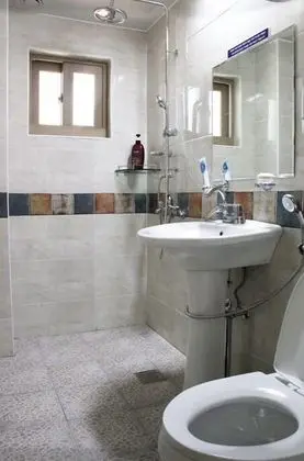 Deluxe Tek Büyük Yataklı Oda, 2 Yatak Odası