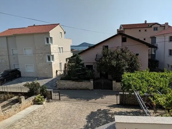 Apart Daire (Jak - parking and BBQ - A1(2+1))