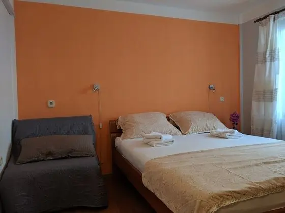 Apart Daire (Jak - parking and BBQ - A3(4+1))